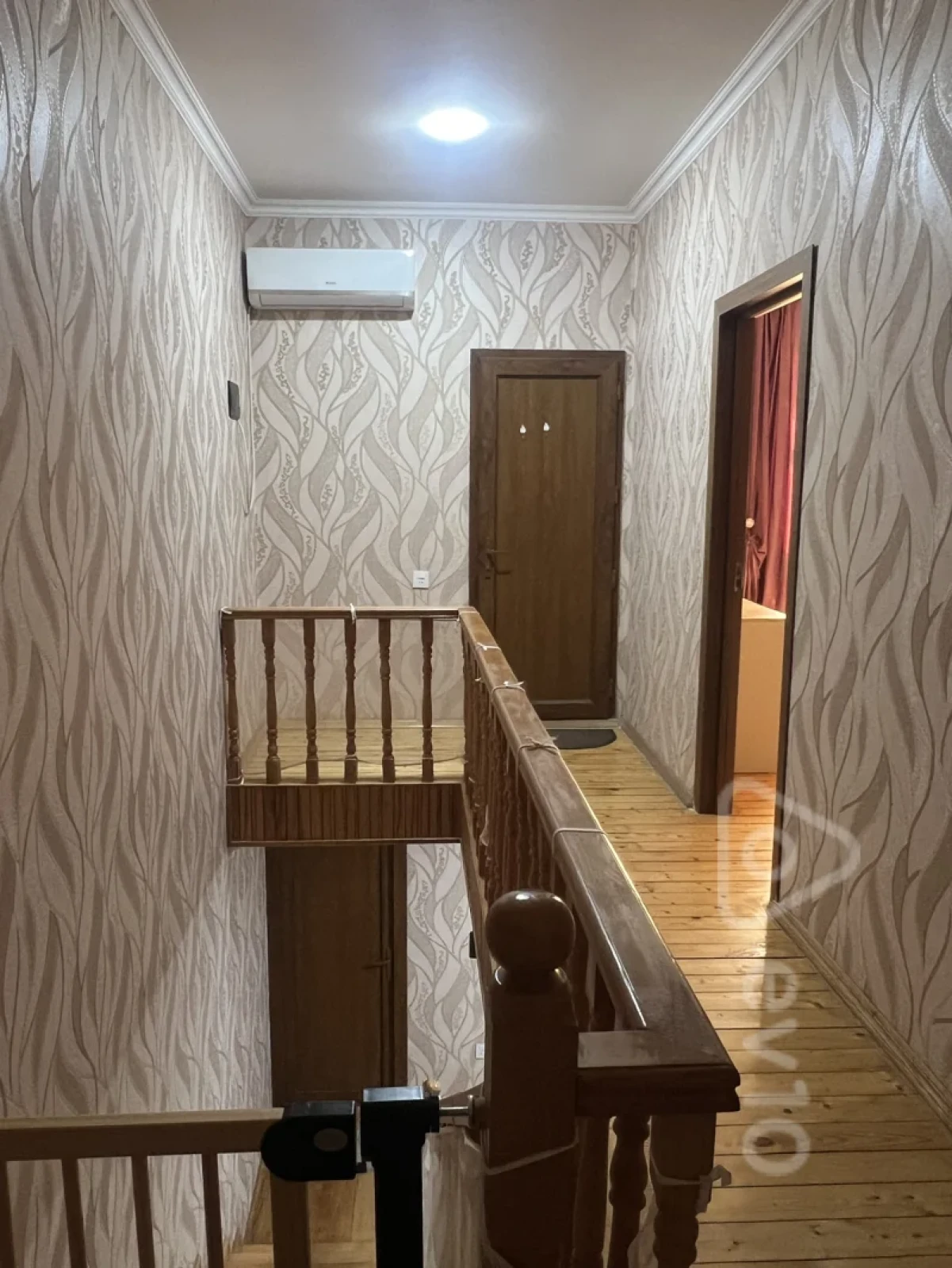 Satılır 4 otaqlı həyət evi 140 m²