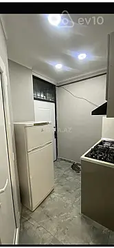 Kirayə verilir 2 otaqlı köhnə tikili 27 m²