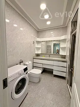 Kirayə verilir 2 otaqlı yeni tikili 94 m²
