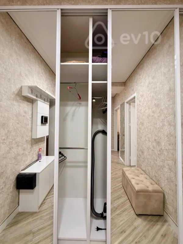 Kirayə verilir 2 otaqlı yeni tikili 94 m²