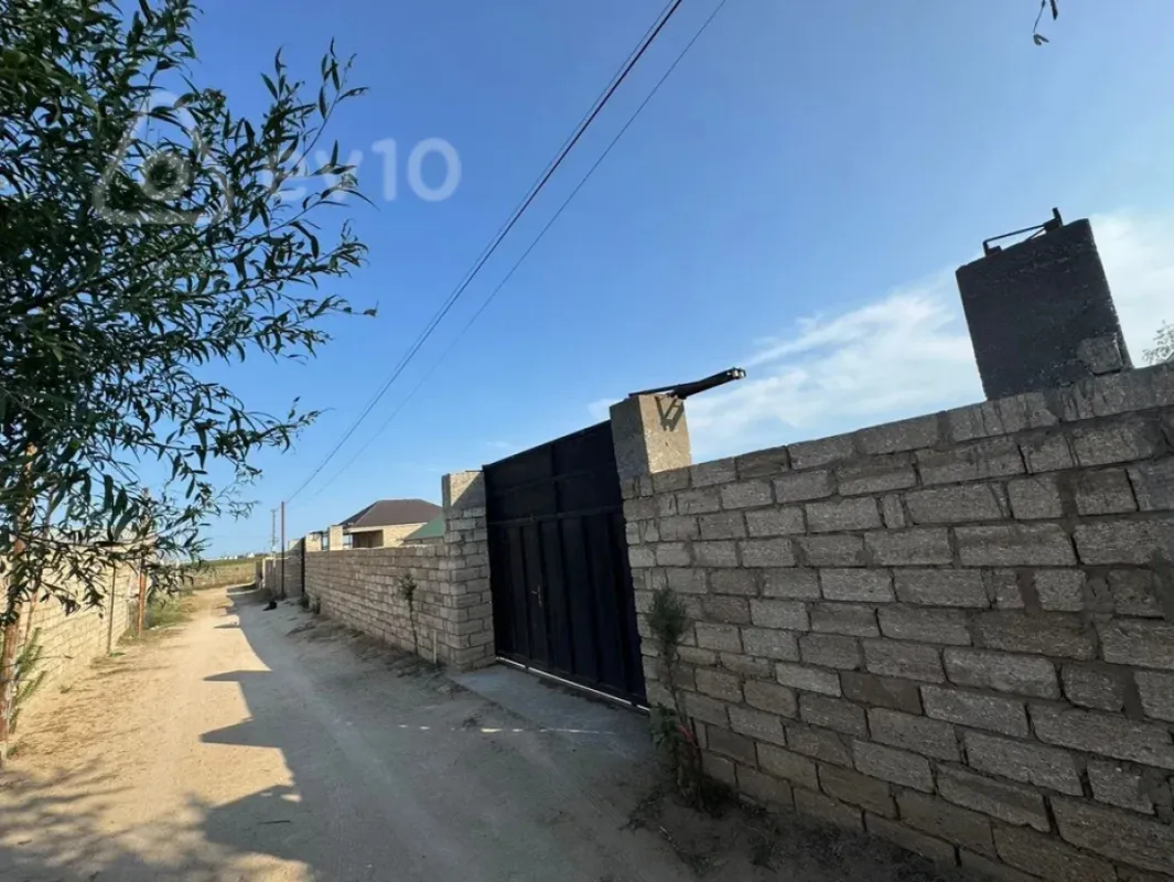 Satılır mənzil 11 m²