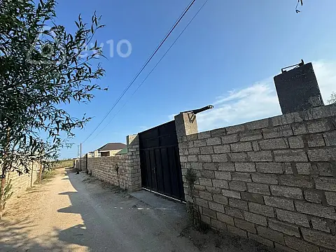 Satılır mənzil 11 m²