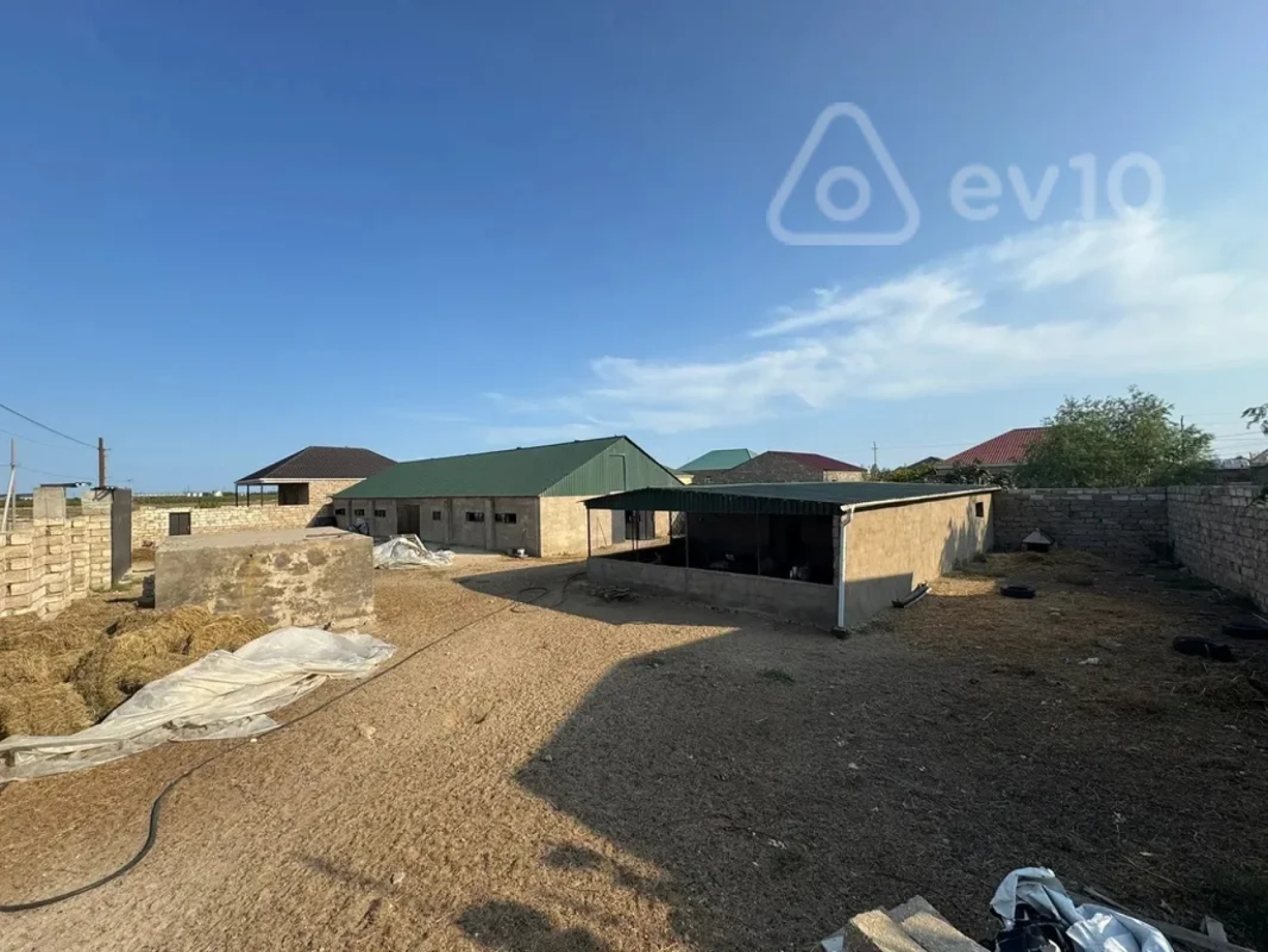 Satılır mənzil 11 m²