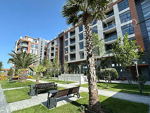 Kirayə verilir 2 otaqlı yeni tikili 50 m²