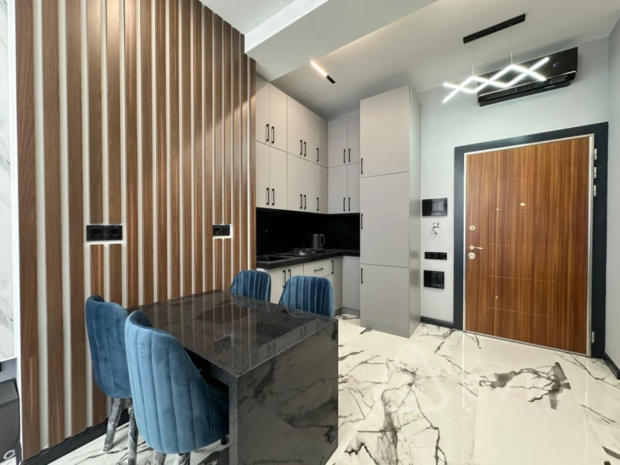Kirayə verilir 2 otaqlı yeni tikili 50 m²