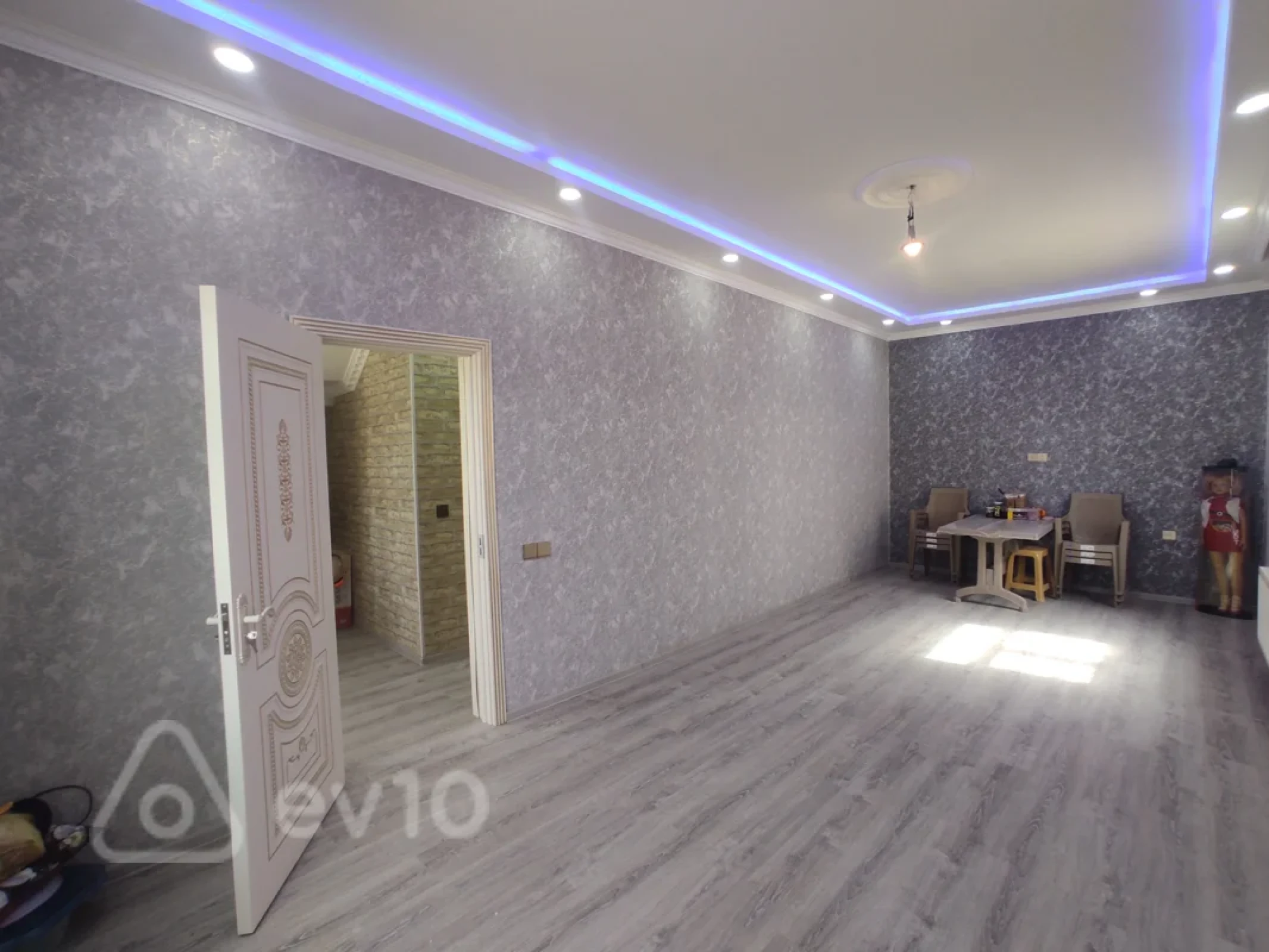 Satılır 4 otaqlı həyət evi 75 m²