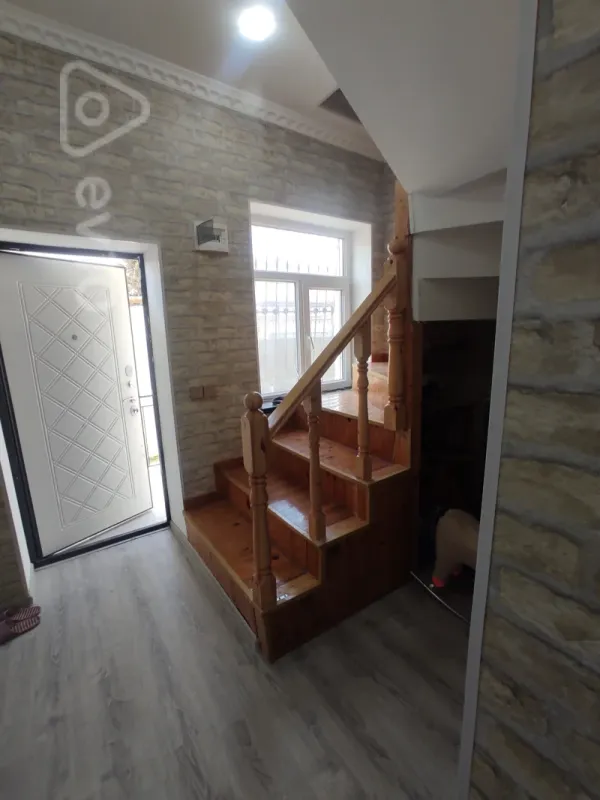 Satılır 4 otaqlı həyət evi 75 m²