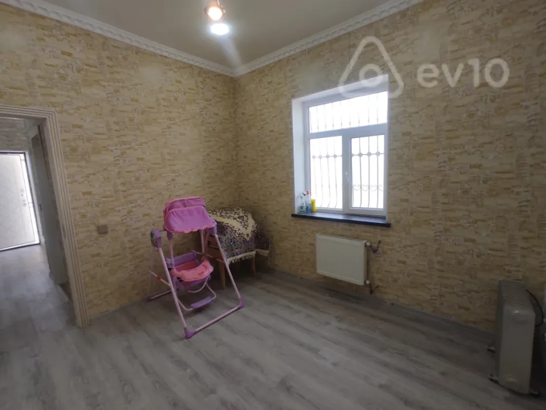 Satılır 4 otaqlı həyət evi 75 m²