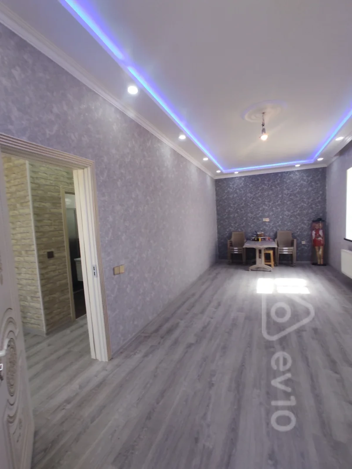 Satılır 4 otaqlı həyət evi 75 m²