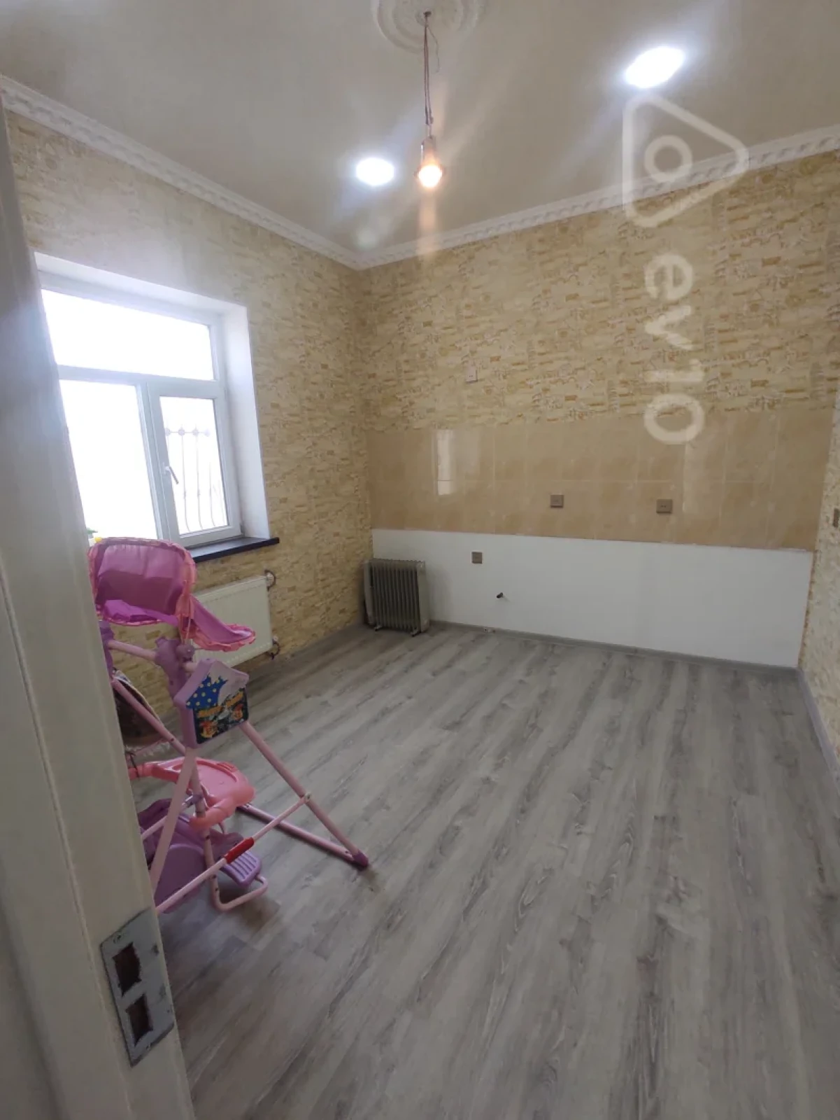 Satılır 4 otaqlı həyət evi 75 m²