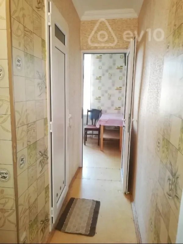 Kirayə verilir 1 otaqlı köhnə tikili 25 m²