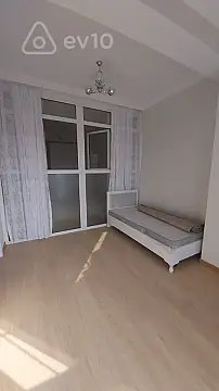 Kirayə verilir 2 otaqlı yeni tikili 68 m²
