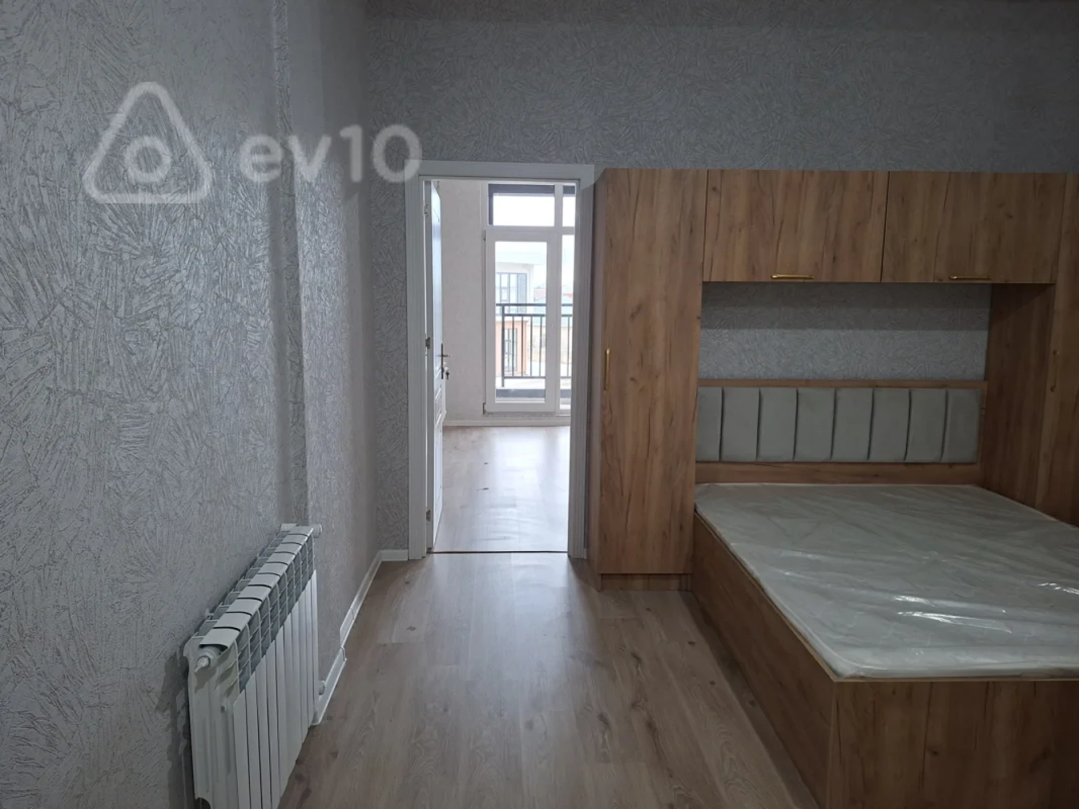 Kirayə verilir 2 otaqlı yeni tikili 47 m²