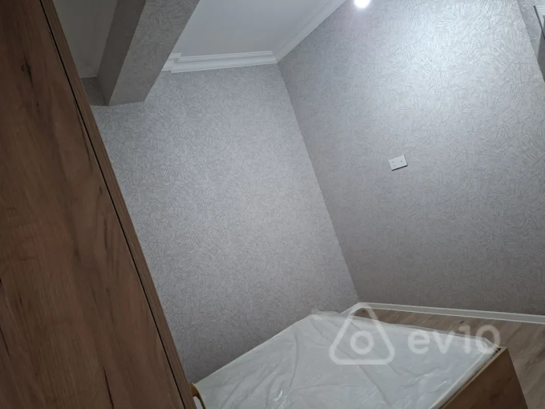 Kirayə verilir 2 otaqlı yeni tikili 47 m²