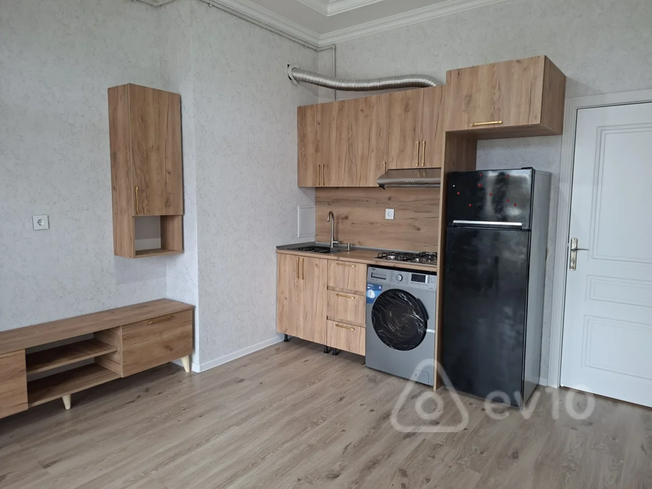 Kirayə verilir 2 otaqlı yeni tikili 47 m²