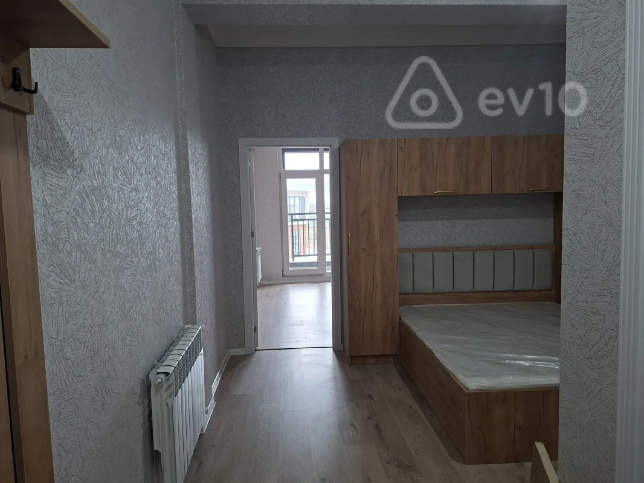 Kirayə verilir 2 otaqlı yeni tikili 47 m²