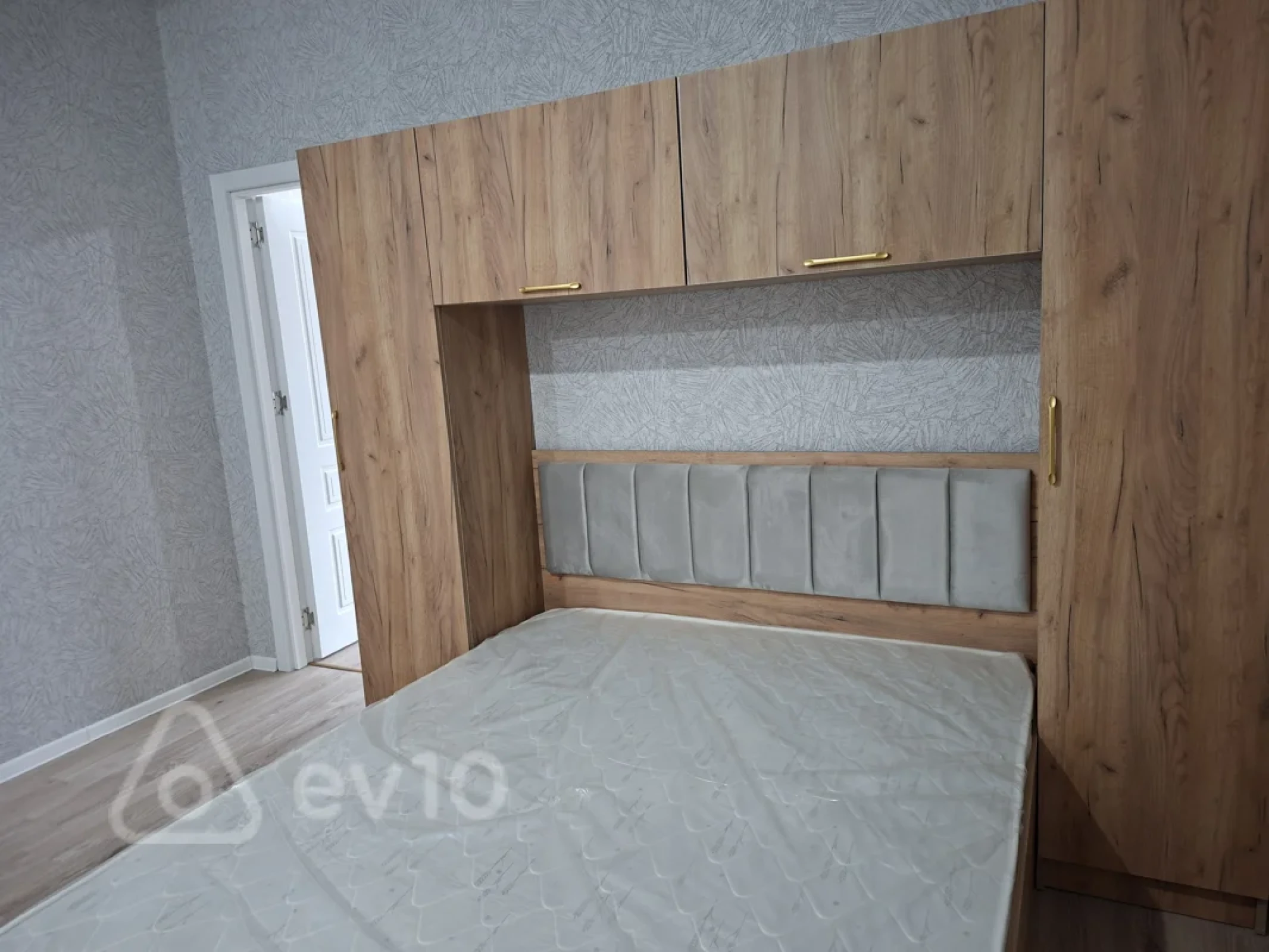 Kirayə verilir 2 otaqlı yeni tikili 47 m²