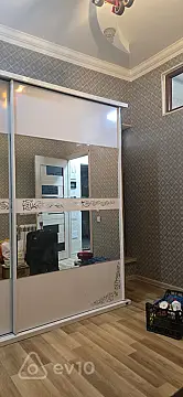 Kirayə verilir 2 otaqlı yeni tikili 75 m²