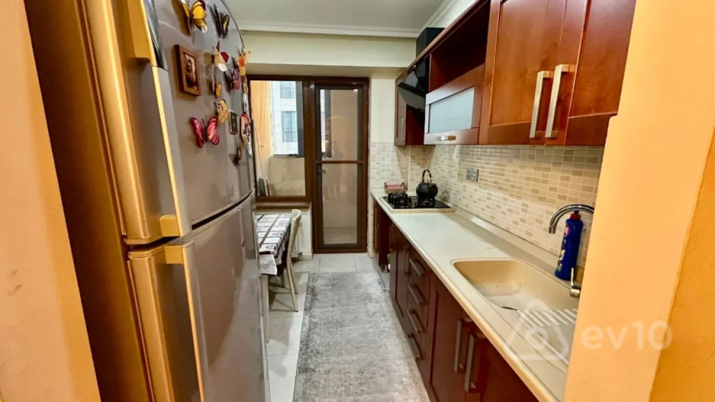 Kirayə verilir 1 otaqlı yeni tikili 60 m²