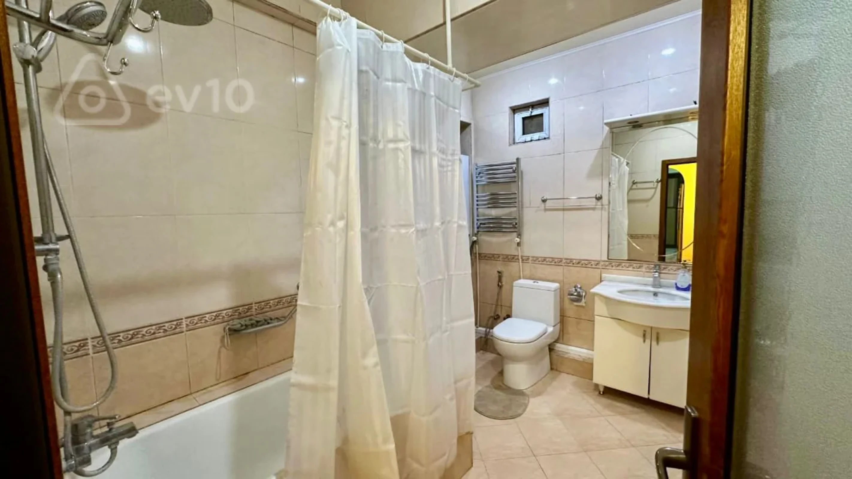 Kirayə verilir 1 otaqlı yeni tikili 60 m²