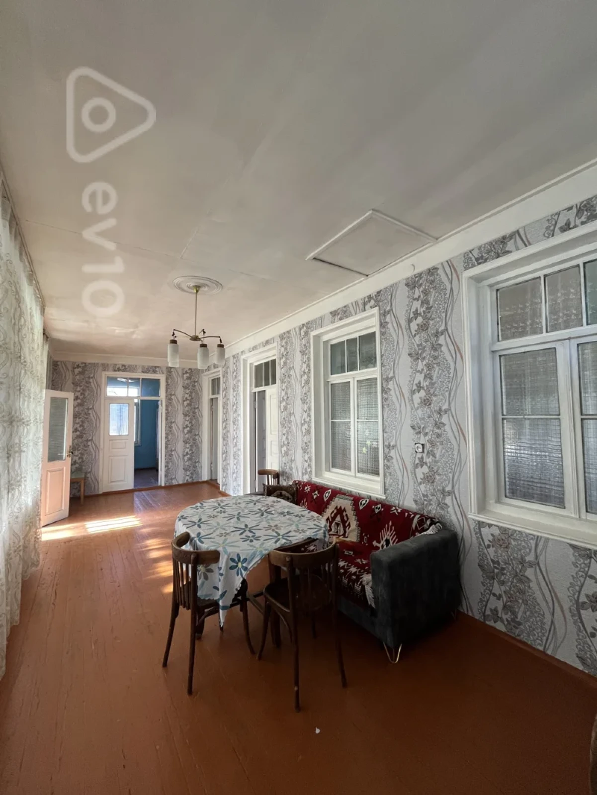 Satılır 4 otaqlı həyət evi 80 m²