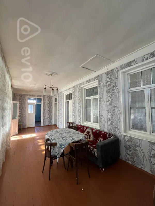 Satılır 4 otaqlı həyət evi 80 m²