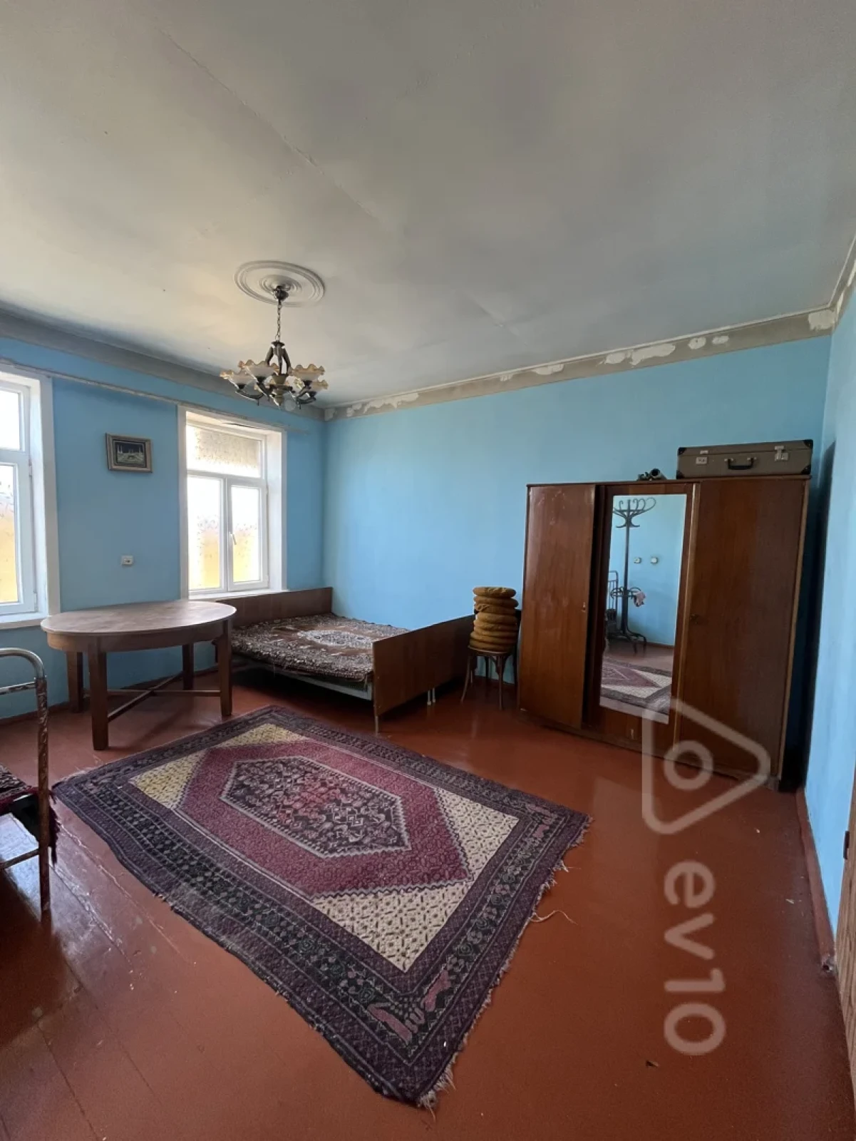 Satılır 4 otaqlı həyət evi 80 m²