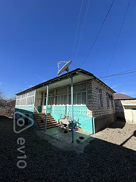 Satılır 4 otaqlı həyət evi 80 m² — Ağstafa 4 otaq 80.00 m²