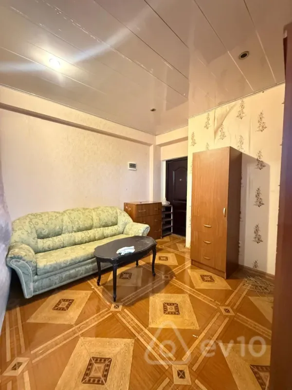 Kirayə verilir 3 otaqlı yeni tikili 65 m²