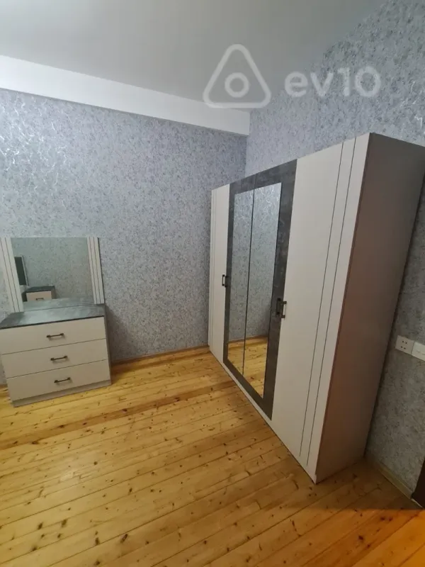 Kirayə verilir 2 otaqlı yeni tikili 90 m²