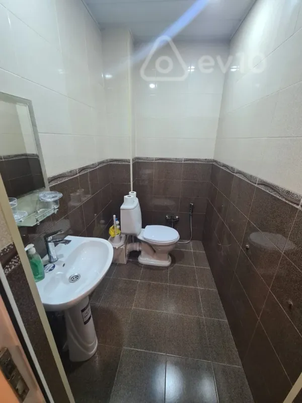 Kirayə verilir 2 otaqlı yeni tikili 90 m²