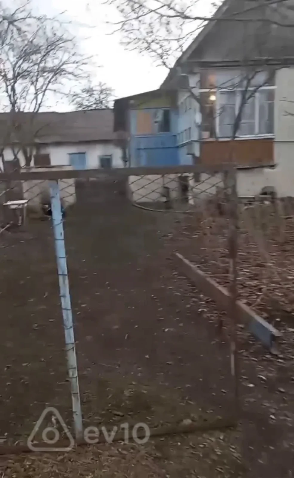 Satılır 3 otaqlı həyət evi 90 m²