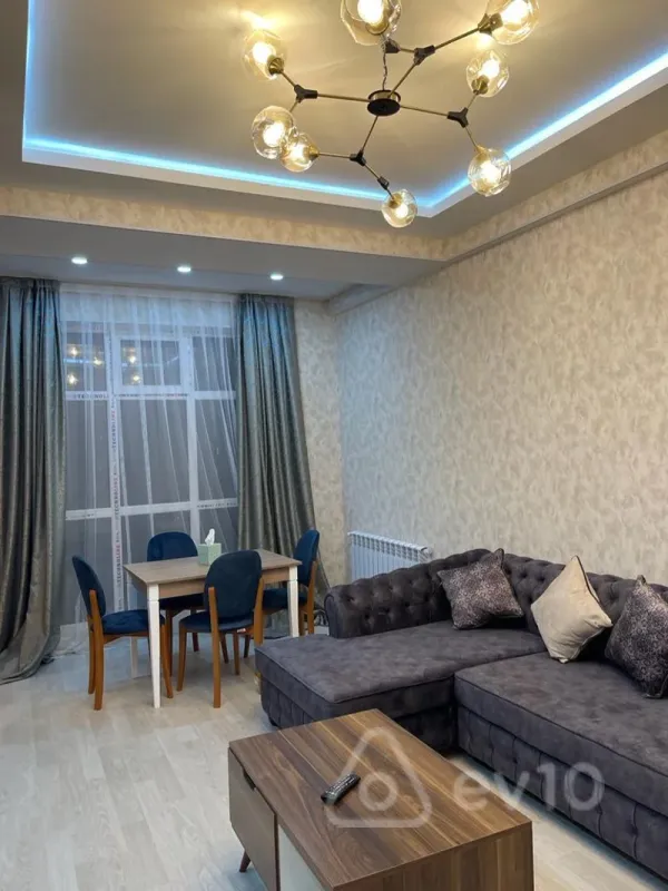 Kirayə verilir 2 otaqlı yeni tikili 60 m²