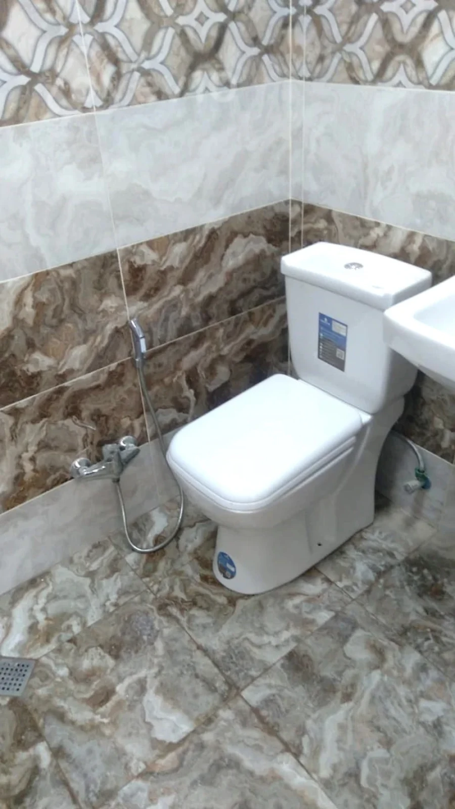 Kirayə verilir 2 otaqlı yeni tikili 60 m²