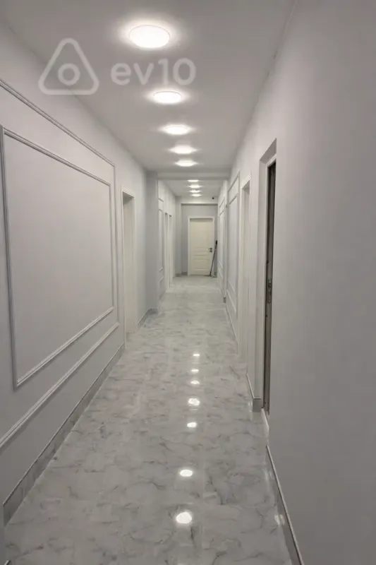 Kirayə verilir 5 otaqlı ofis 200 m²