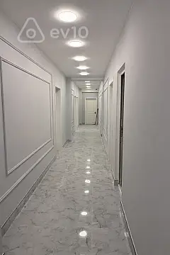 Kirayə verilir 5 otaqlı ofis 200 m²