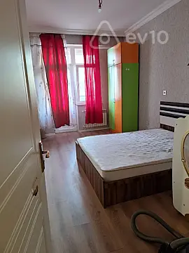 Kirayə verilir 2 otaqlı yeni tikili 65 m²