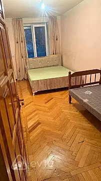 Kirayə verilir 2 otaqlı köhnə tikili 60 m²