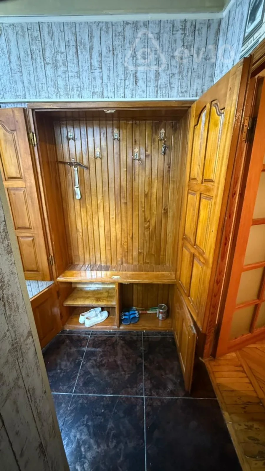 Kirayə verilir 2 otaqlı köhnə tikili 60 m²