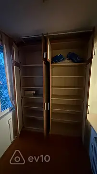 Kirayə verilir 2 otaqlı köhnə tikili 60 m²