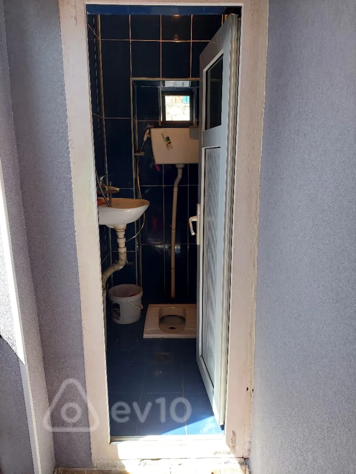 Kirayə verilir 2 otaqlı həyət evi 45 m²