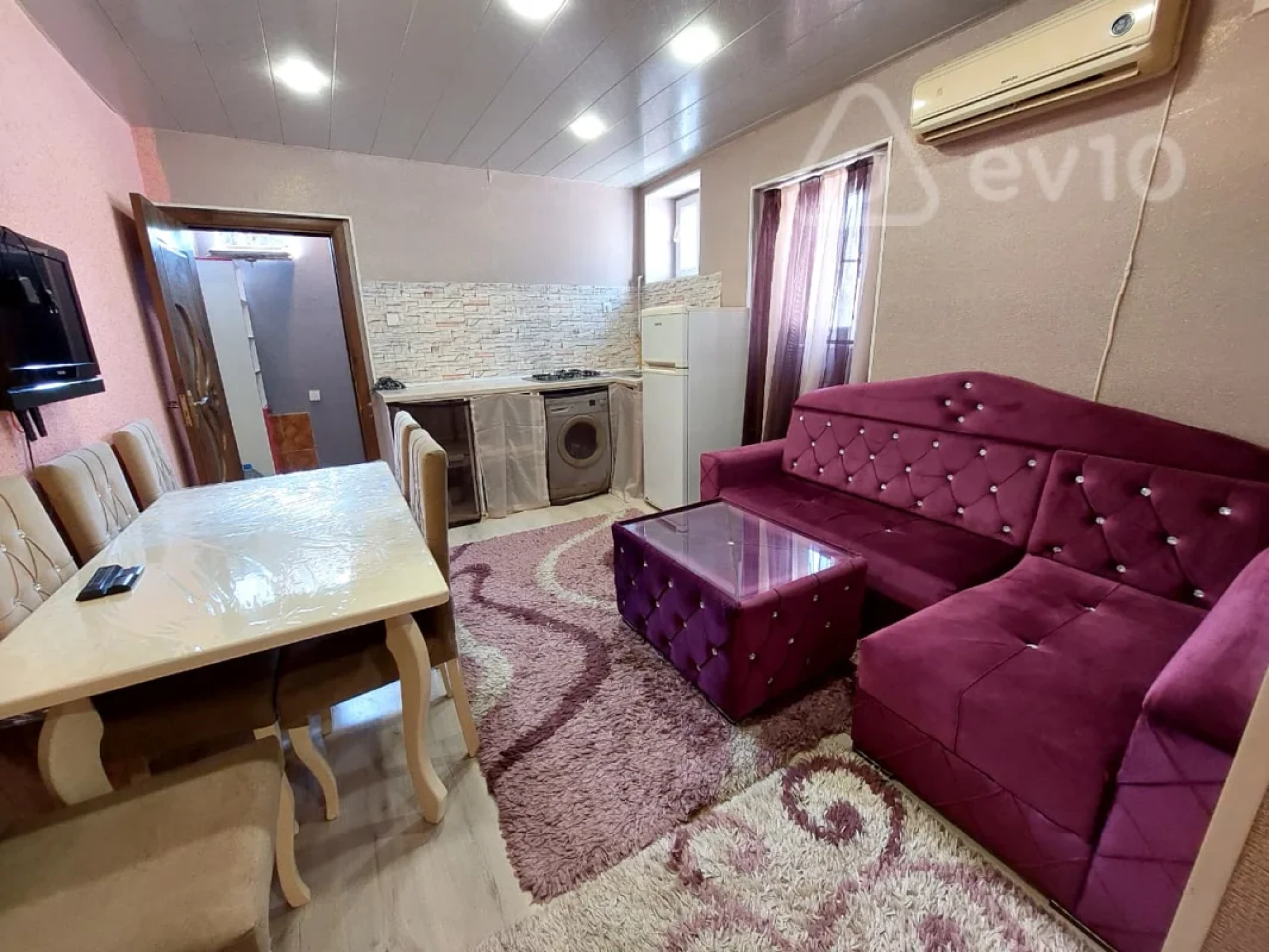 Kirayə verilir 2 otaqlı həyət evi 45 m²