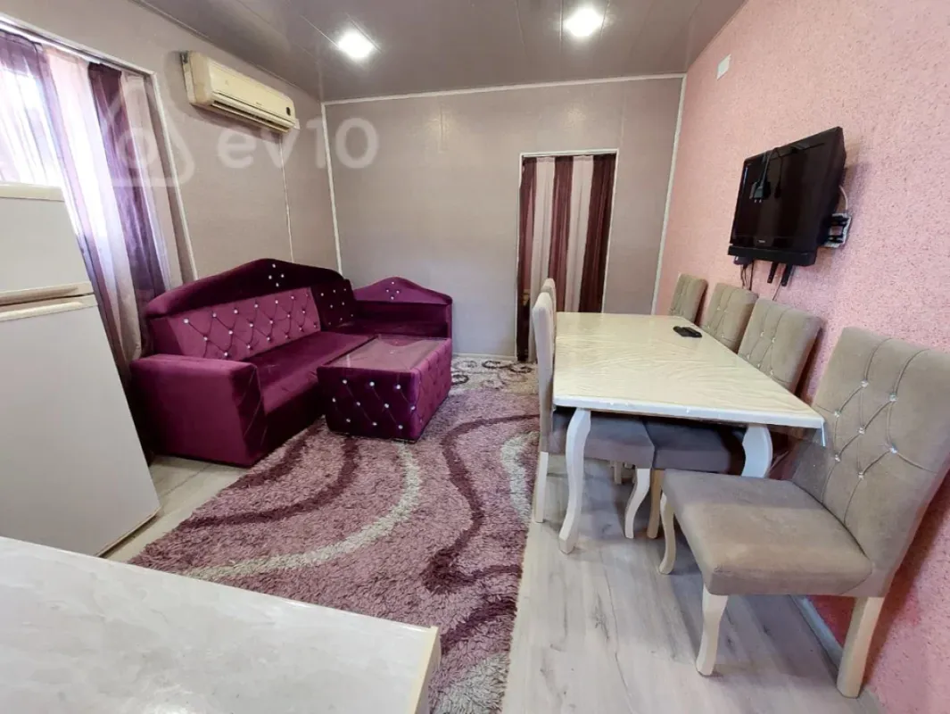 Kirayə verilir 2 otaqlı həyət evi 45 m²