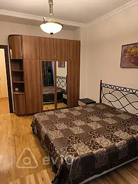 Kirayə verilir 3 otaqlı yeni tikili 110 m²