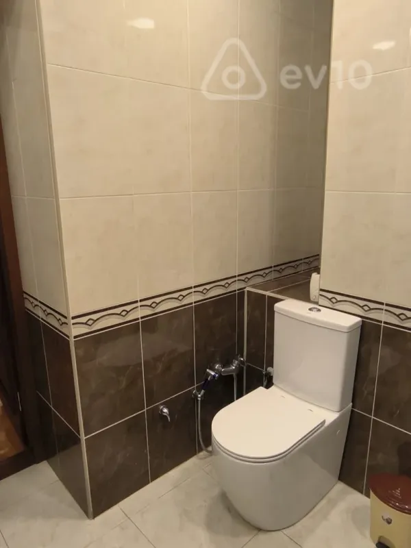 Kirayə verilir 3 otaqlı yeni tikili 110 m²