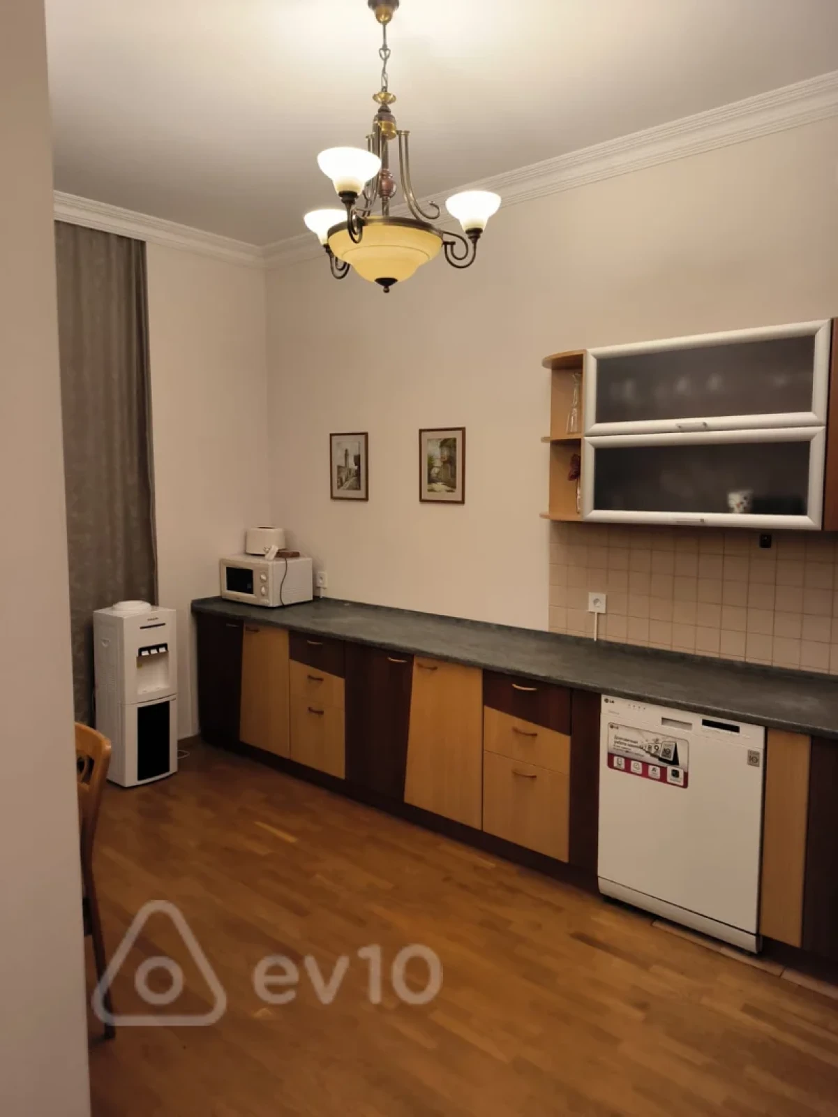Kirayə verilir 3 otaqlı yeni tikili 110 m²