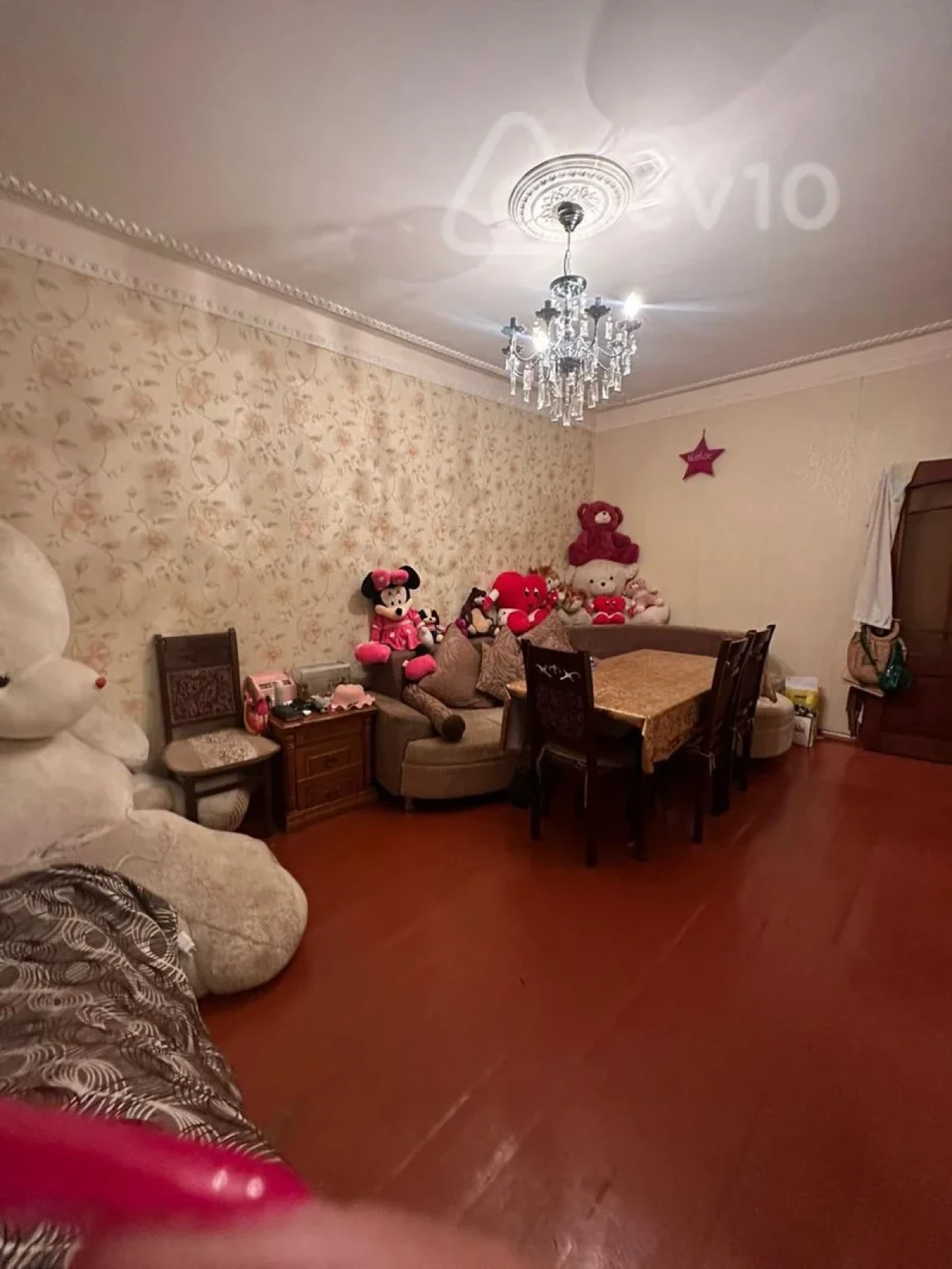 Kirayə verilir 2 otaqlı köhnə tikili 50 m²