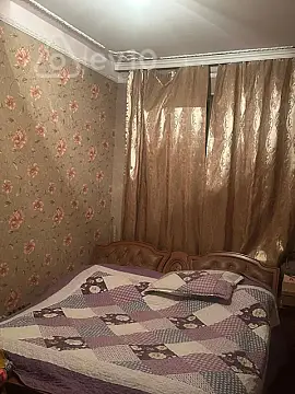 Kirayə verilir 2 otaqlı köhnə tikili 50 m²