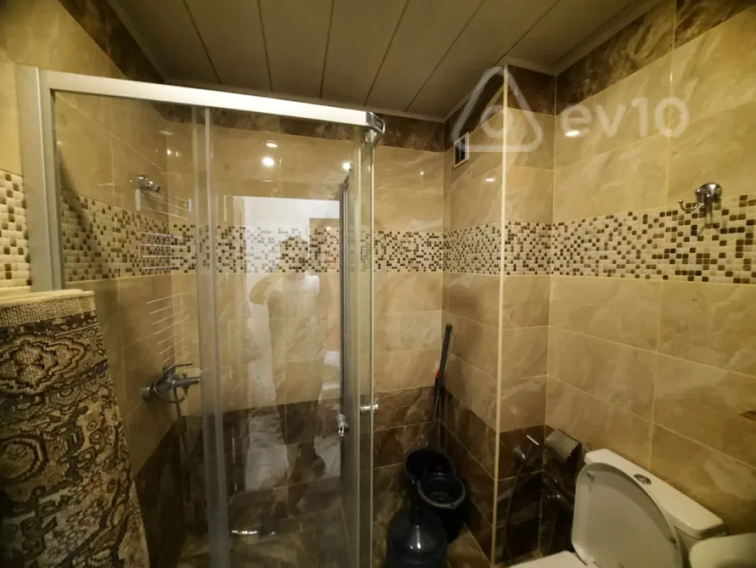 Kirayə verilir 2 otaqlı yeni tikili 65 m²