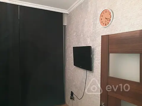 Kirayə verilir 2 otaqlı yeni tikili 65 m²